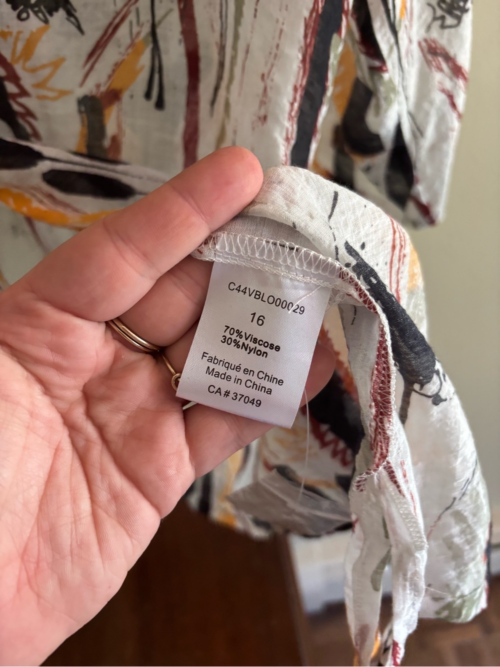 156.) NWT / Claire France / Abstract-Print Button-Front Blouse - Picture 8 of 10